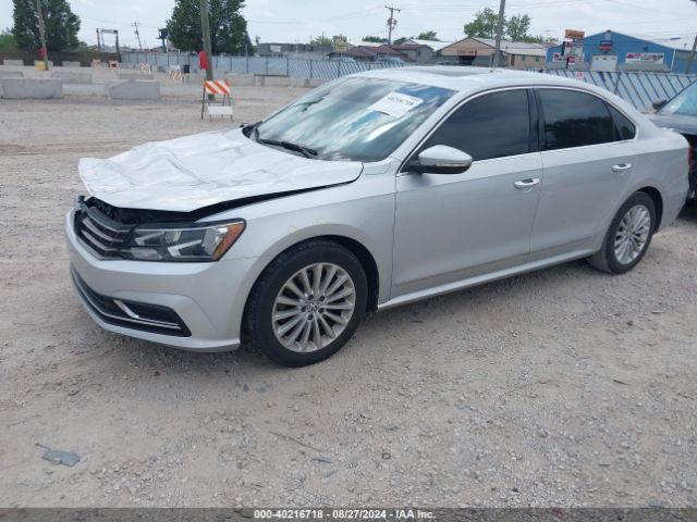 Photo 1 VIN: 1VWBT7A3XGC012633 - VOLKSWAGEN PASSAT 