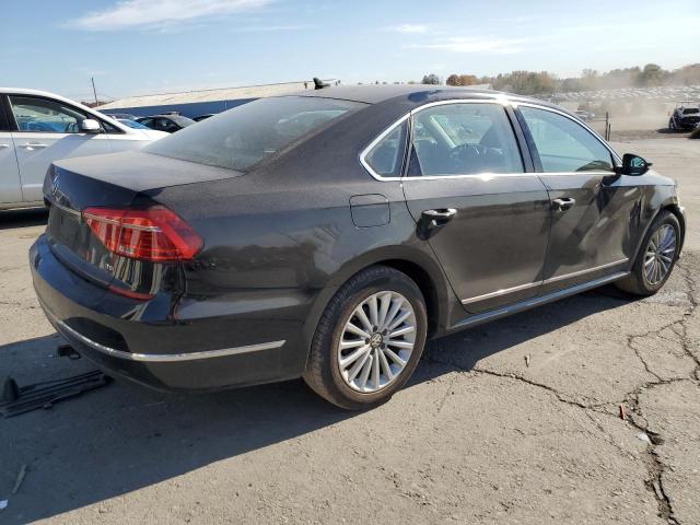 Photo 2 VIN: 1VWBT7A3XGC041260 - VOLKSWAGEN PASSAT SE 