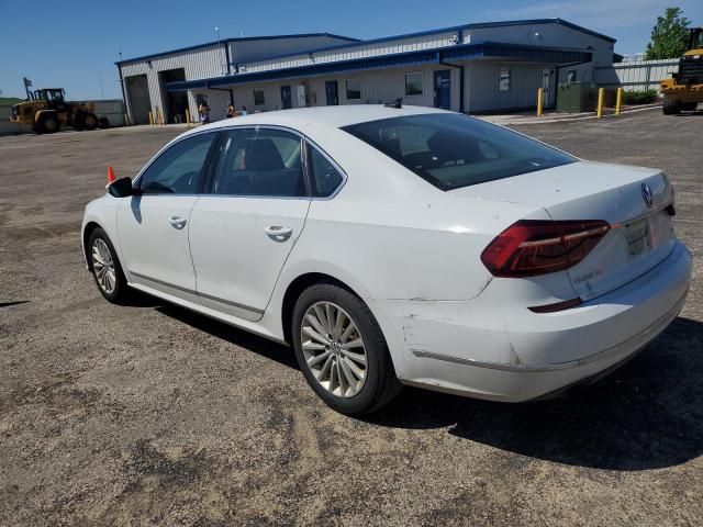 Photo 1 VIN: 1VWBT7A3XHC010799 - VOLKSWAGEN PASSAT 