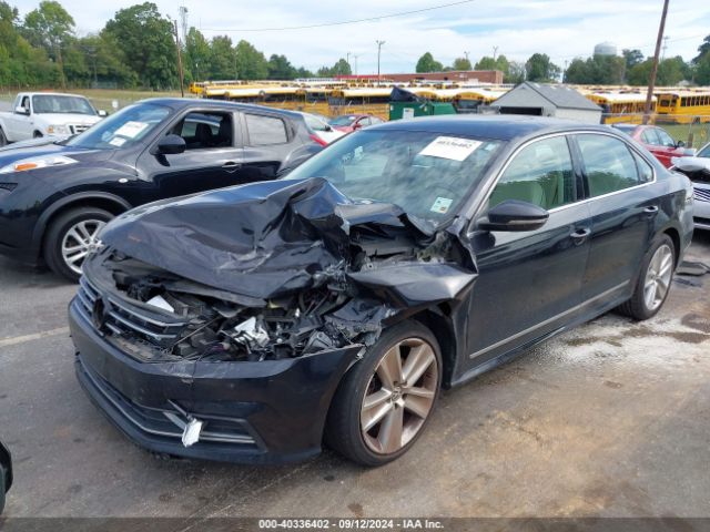 Photo 1 VIN: 1VWBT7A3XHC032169 - VOLKSWAGEN PASSAT 