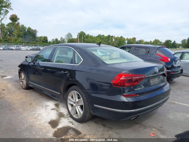 Photo 2 VIN: 1VWBT7A3XHC032169 - VOLKSWAGEN PASSAT 