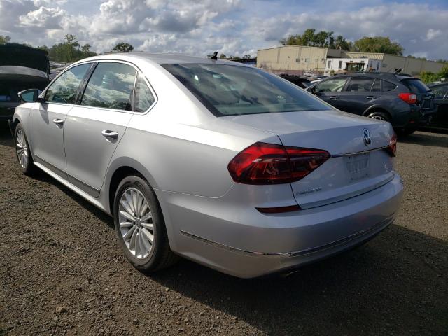 Photo 2 VIN: 1VWBT7A3XHC057413 - VOLKSWAGEN PASSAT 