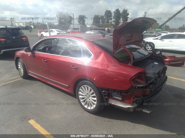 Photo 2 VIN: 1VWBT7A3XHC077676 - VOLKSWAGEN PASSAT 