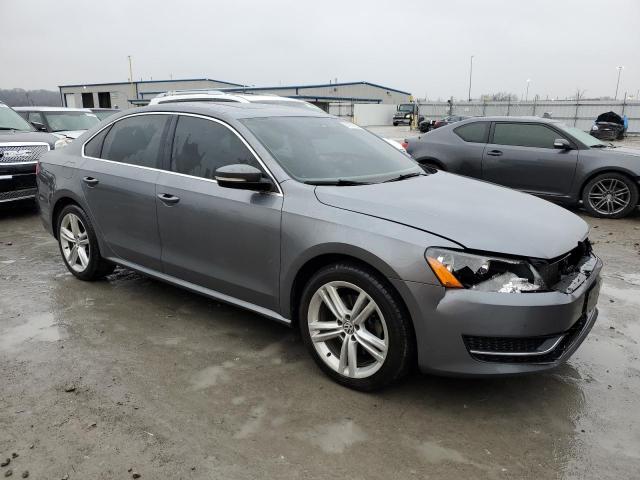 Photo 3 VIN: 1VWBV7A30FC020409 - VOLKSWAGEN PASSAT 