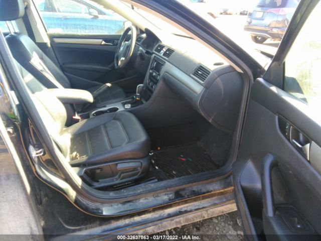 Photo 4 VIN: 1VWBV7A30FC043575 - VOLKSWAGEN PASSAT 