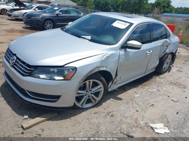 Photo 1 VIN: 1VWBV7A30FC095417 - VOLKSWAGEN PASSAT 