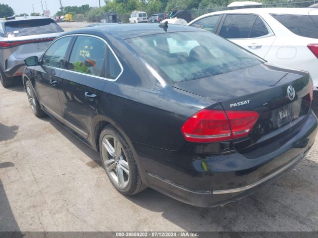 Photo 2 VIN: 1VWBV7A31FC054407 - VOLKSWAGEN PASSAT 