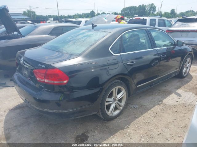 Photo 3 VIN: 1VWBV7A31FC054407 - VOLKSWAGEN PASSAT 