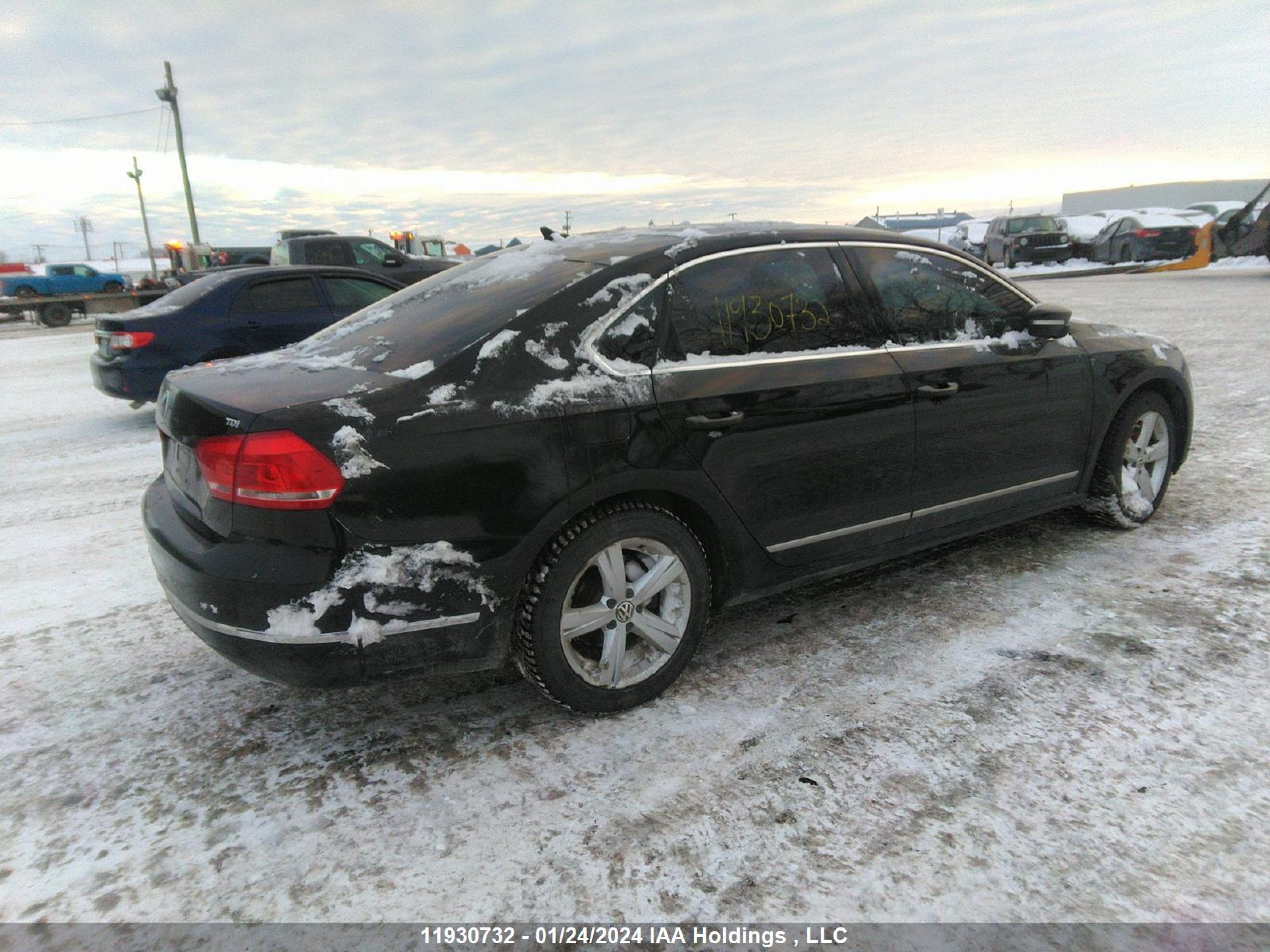 Photo 3 VIN: 1VWBV7A31FC061857 - VOLKSWAGEN PASSAT 