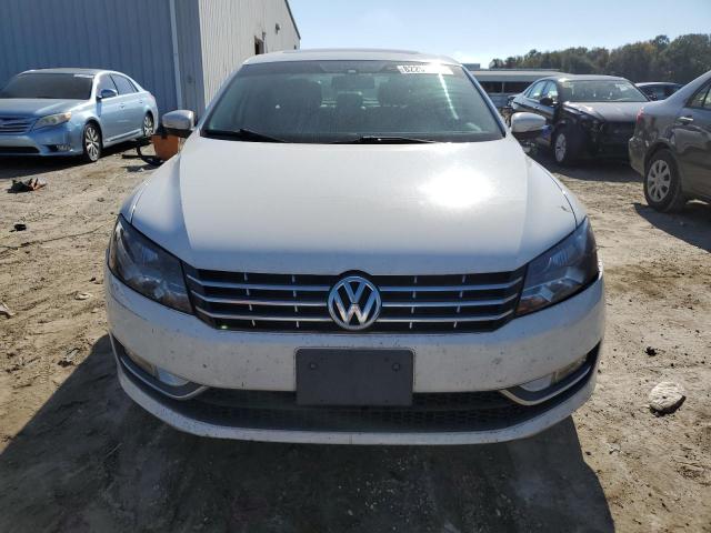 Photo 4 VIN: 1VWBV7A31FC065410 - VOLKSWAGEN PASSAT SE 