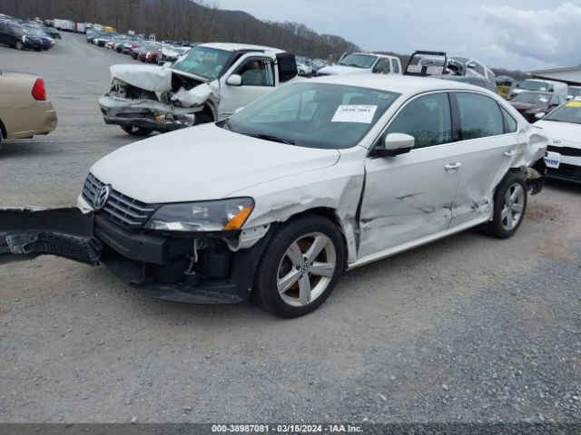 Photo 1 VIN: 1VWBV7A31FC080327 - VOLKSWAGEN PASSAT 