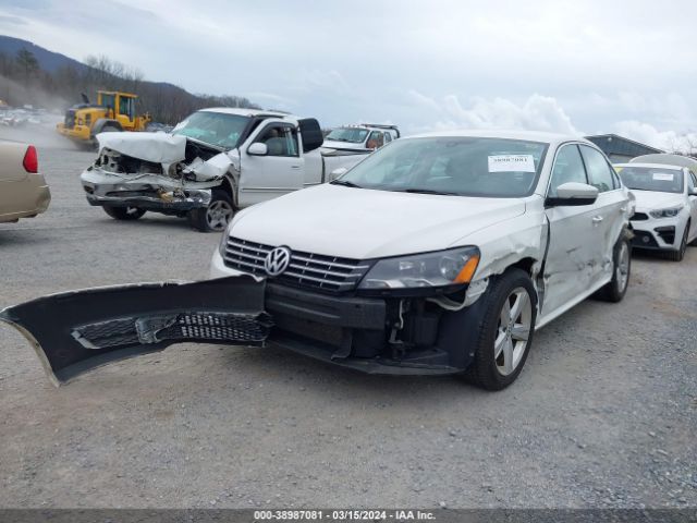 Photo 5 VIN: 1VWBV7A31FC080327 - VOLKSWAGEN PASSAT 