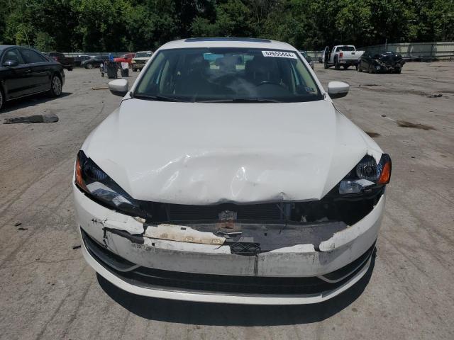 Photo 4 VIN: 1VWBV7A31FC089349 - VOLKSWAGEN PASSAT 