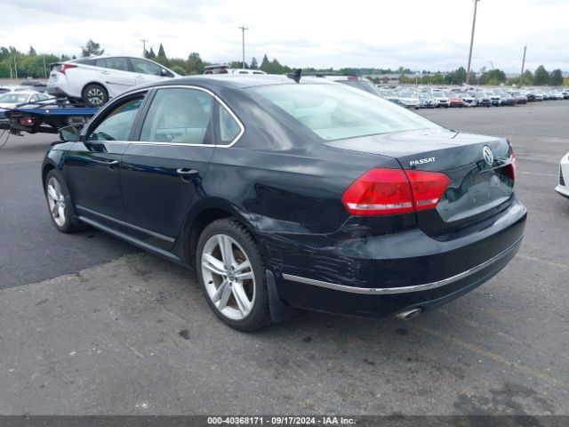 Photo 2 VIN: 1VWBV7A31FC117862 - VOLKSWAGEN PASSAT 