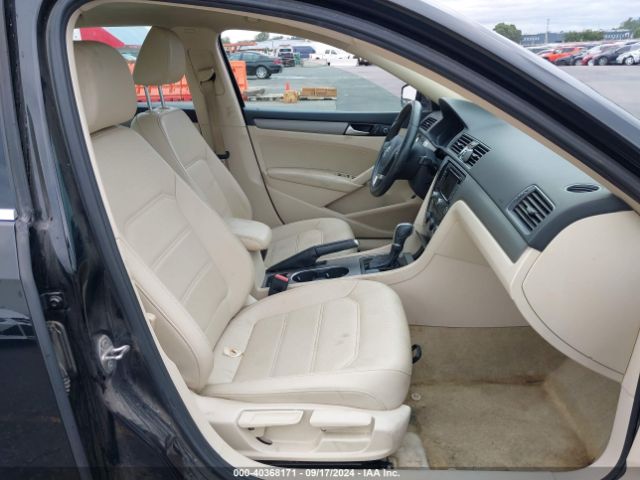 Photo 4 VIN: 1VWBV7A31FC117862 - VOLKSWAGEN PASSAT 