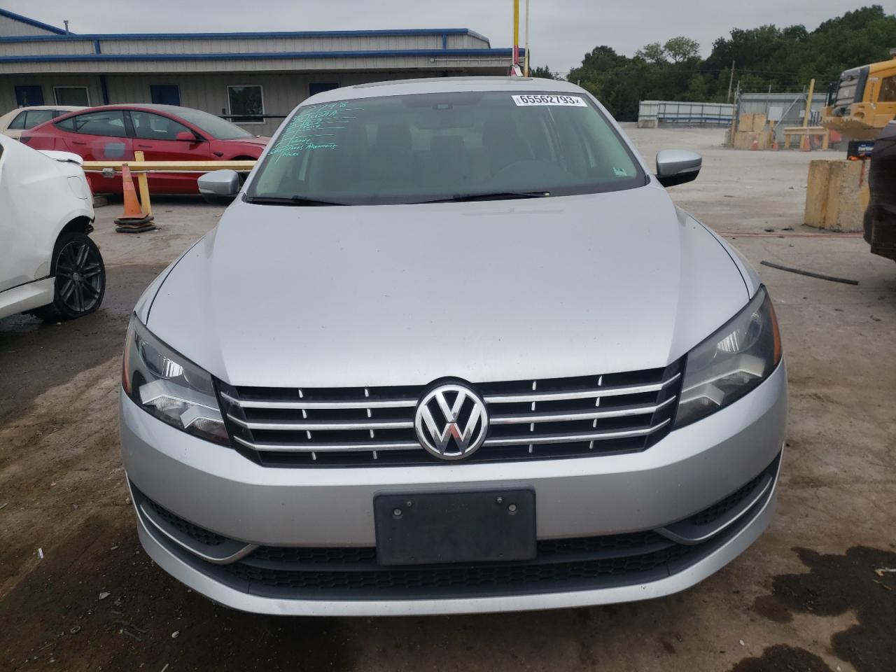 Photo 4 VIN: 1VWBV7A34FC020350 - VOLKSWAGEN PASSAT 