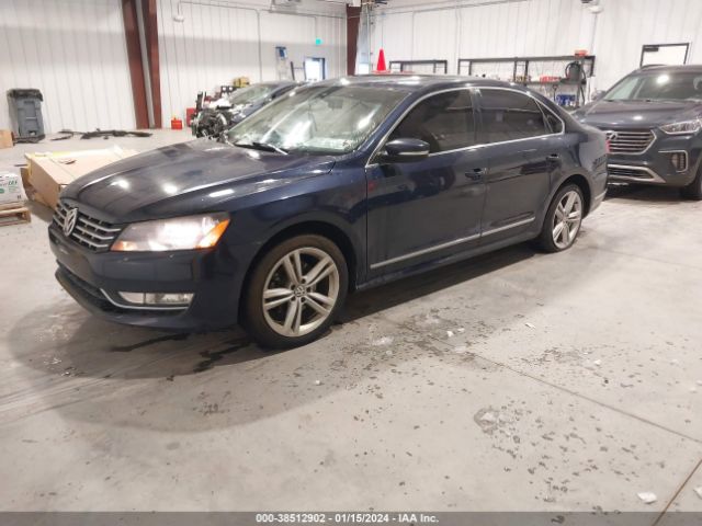 Photo 1 VIN: 1VWBV7A34FC074375 - VOLKSWAGEN PASSAT 