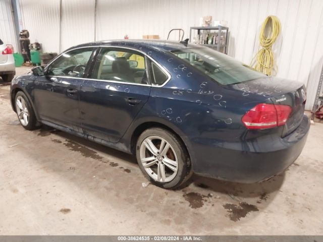 Photo 2 VIN: 1VWBV7A35FC009583 - VOLKSWAGEN PASSAT 