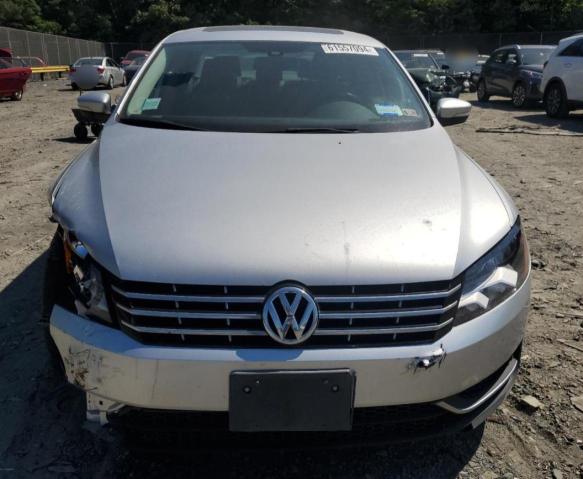 Photo 4 VIN: 1VWBV7A35FC057066 - VOLKSWAGEN PASSAT 