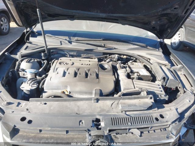 Photo 9 VIN: 1VWBV7A35FC068763 - VOLKSWAGEN PASSAT 