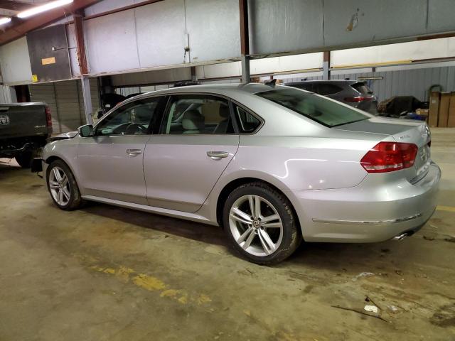 Photo 1 VIN: 1VWBV7A37FC052421 - VOLKSWAGEN PASSAT 