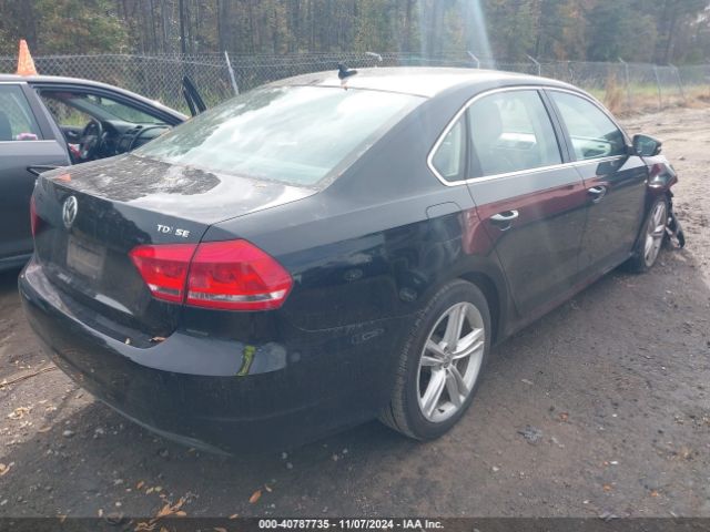 Photo 3 VIN: 1VWBV7A38FC016348 - VOLKSWAGEN PASSAT 