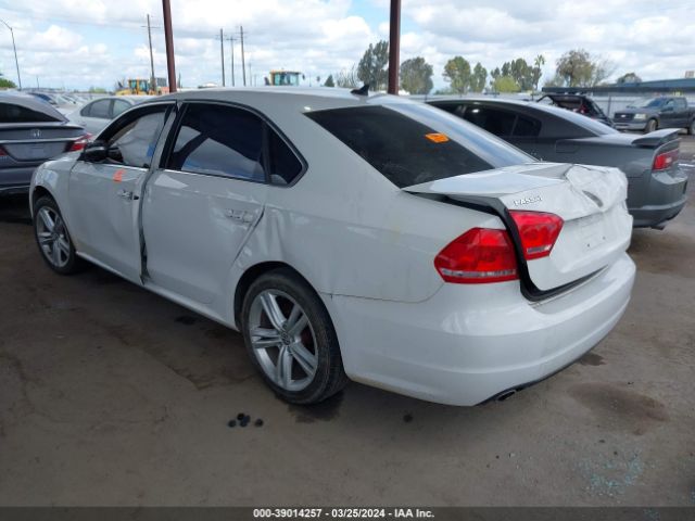 Photo 2 VIN: 1VWBV7A38FC036843 - VOLKSWAGEN PASSAT 