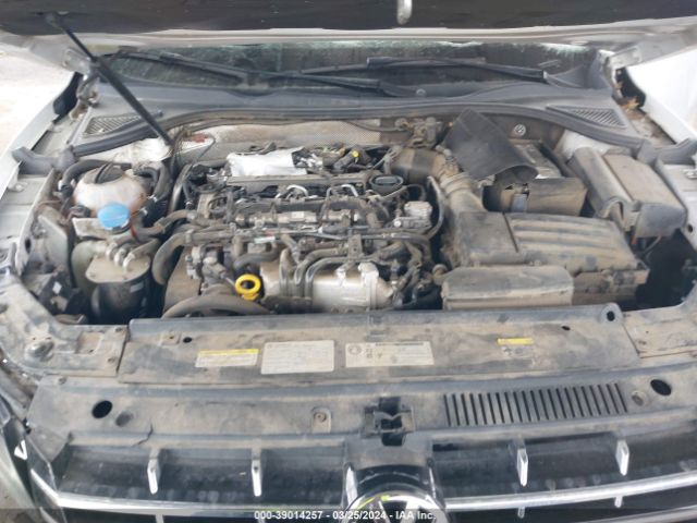 Photo 9 VIN: 1VWBV7A38FC036843 - VOLKSWAGEN PASSAT 