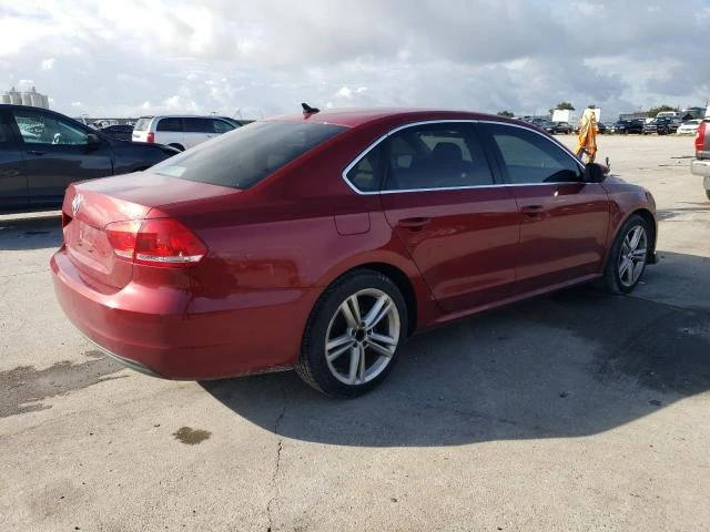 Photo 2 VIN: 1VWBV7A38FC054338 - VOLKSWAGEN PASSAT 