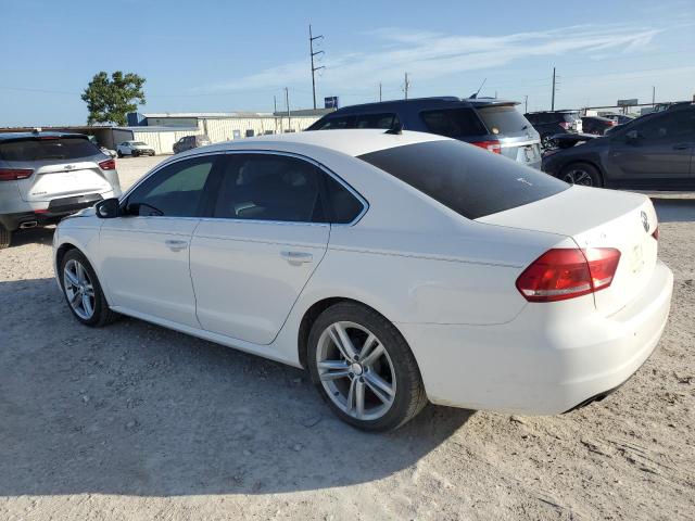 Photo 1 VIN: 1VWBV7A38FC101416 - VOLKSWAGEN PASSAT 