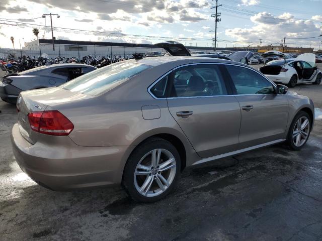 Photo 2 VIN: 1VWBV7A39FC047513 - VOLKSWAGEN PASSAT 