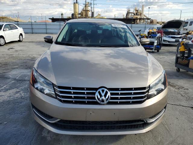 Photo 4 VIN: 1VWBV7A39FC047513 - VOLKSWAGEN PASSAT 