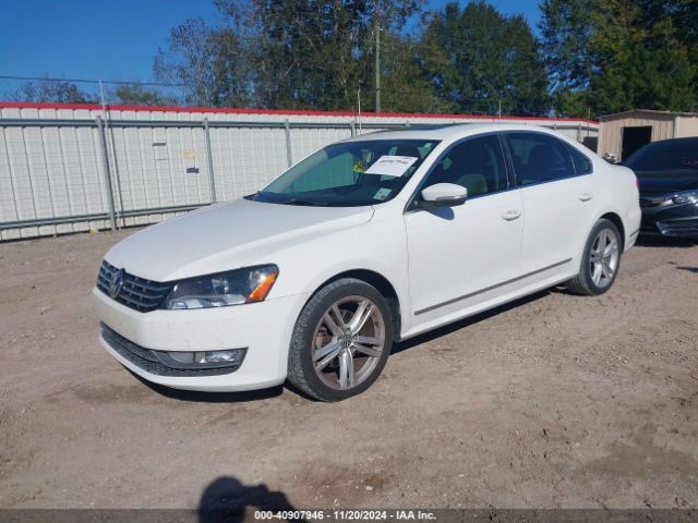 Photo 1 VIN: 1VWBV7A39FC064702 - VOLKSWAGEN PASSAT 