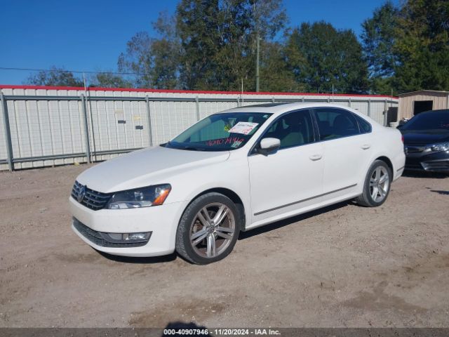 Photo 5 VIN: 1VWBV7A39FC064702 - VOLKSWAGEN PASSAT 