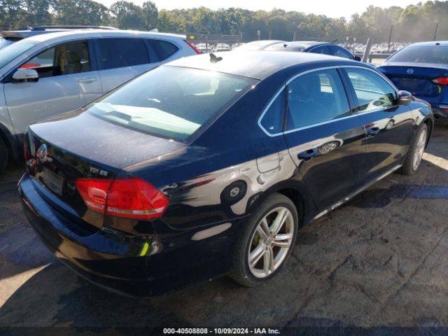 Photo 3 VIN: 1VWBV7A39FC074369 - VOLKSWAGEN PASSAT 