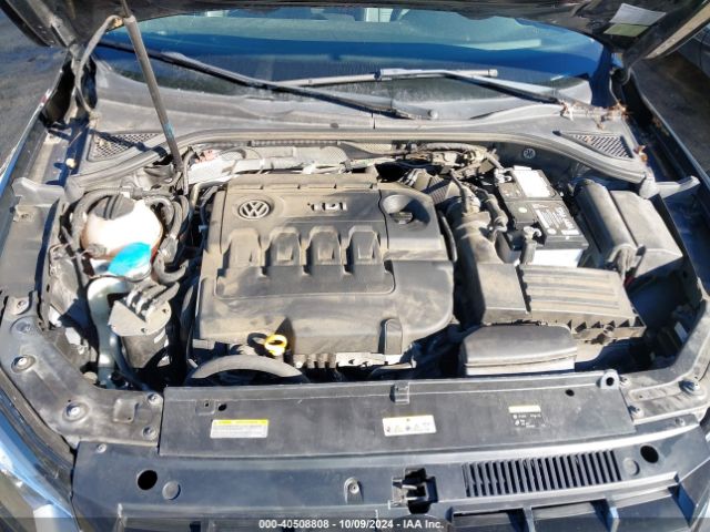 Photo 9 VIN: 1VWBV7A39FC074369 - VOLKSWAGEN PASSAT 