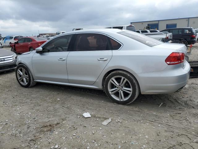 Photo 1 VIN: 1VWBV7A39FC074808 - VOLKSWAGEN PASSAT 