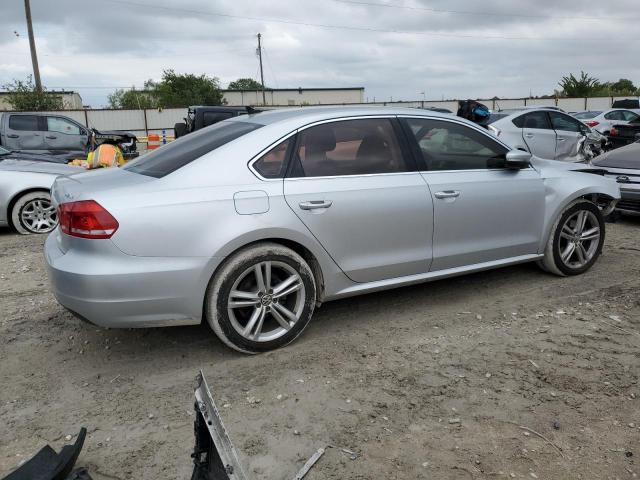 Photo 2 VIN: 1VWBV7A39FC074808 - VOLKSWAGEN PASSAT 