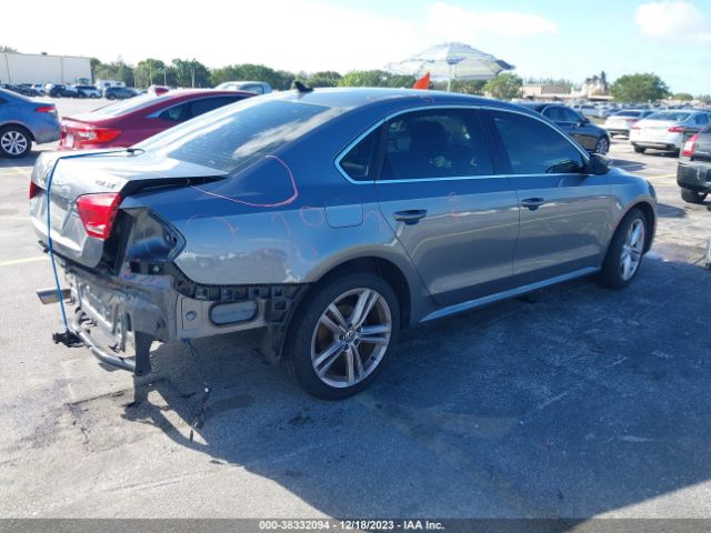 Photo 3 VIN: 1VWBV7A39FC094878 - VOLKSWAGEN PASSAT 