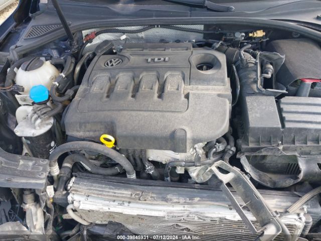 Photo 9 VIN: 1VWBV7A39FC101425 - VOLKSWAGEN PASSAT 