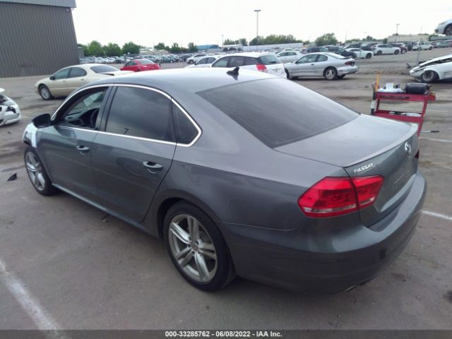 Photo 2 VIN: 1VWBV7A3XFC040909 - VOLKSWAGEN PASSAT 