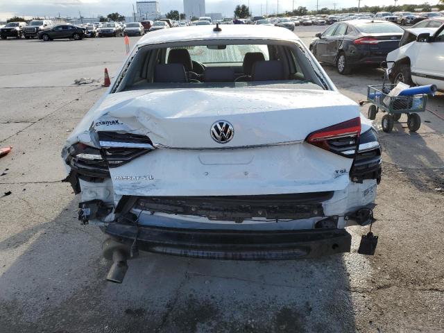 Photo 5 VIN: 1VWCA7A30JC003263 - VOLKSWAGEN PASSAT 