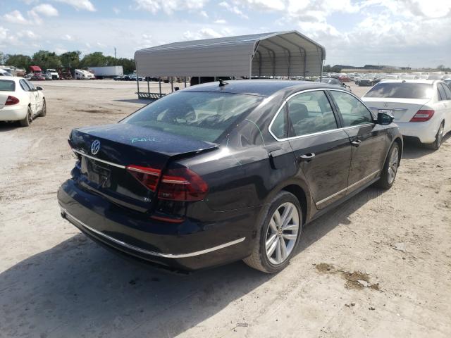 Photo 3 VIN: 1VWCA7A30JC017986 - VOLKSWAGEN PASSAT 