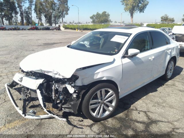 Photo 1 VIN: 1VWCA7A30JC020466 - VOLKSWAGEN PASSAT 