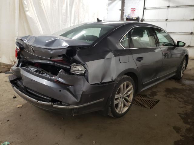 Photo 3 VIN: 1VWCA7A33JC044678 - VOLKSWAGEN PASSAT 