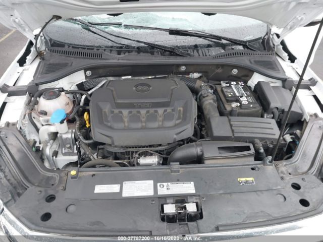 Photo 9 VIN: 1VWCA7A33LC007035 - VOLKSWAGEN PASSAT 