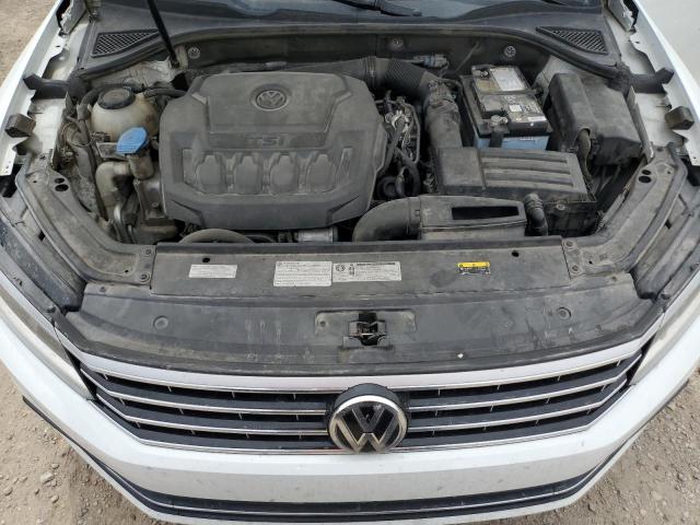 Photo 10 VIN: 1VWCA7A34JC000270 - VOLKSWAGEN PASSAT 