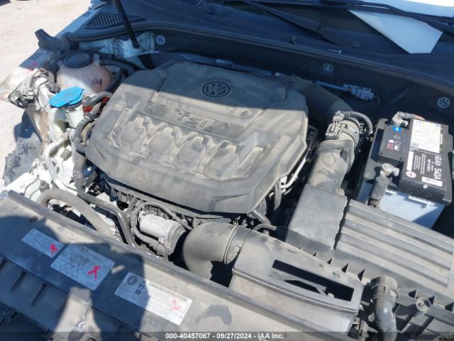 Photo 9 VIN: 1VWCA7A35JC004330 - VOLKSWAGEN PASSAT 