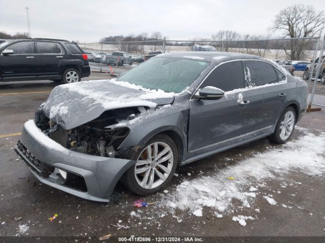 Photo 1 VIN: 1VWCA7A37JC007746 - VOLKSWAGEN PASSAT 