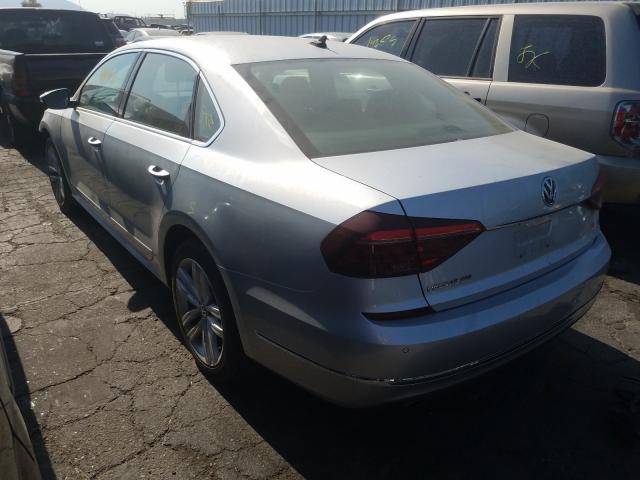 Photo 2 VIN: 1VWCA7A3XJC026646 - VOLKSWAGEN PASSAT 